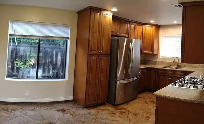 4724 63rd St San Diego, CA 92115 photo 3