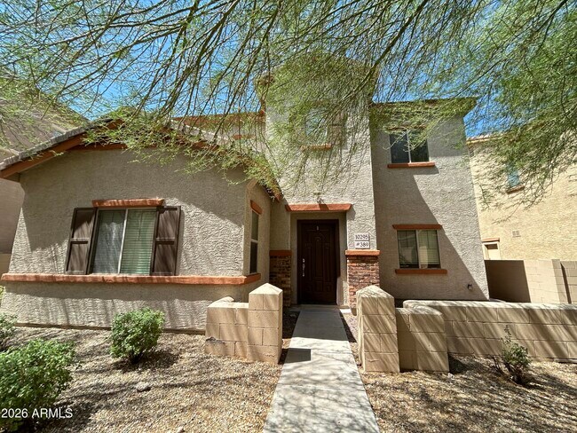 3 Bedroom, 2 1/2 Bathroom, 2 Car Garage in Peoria