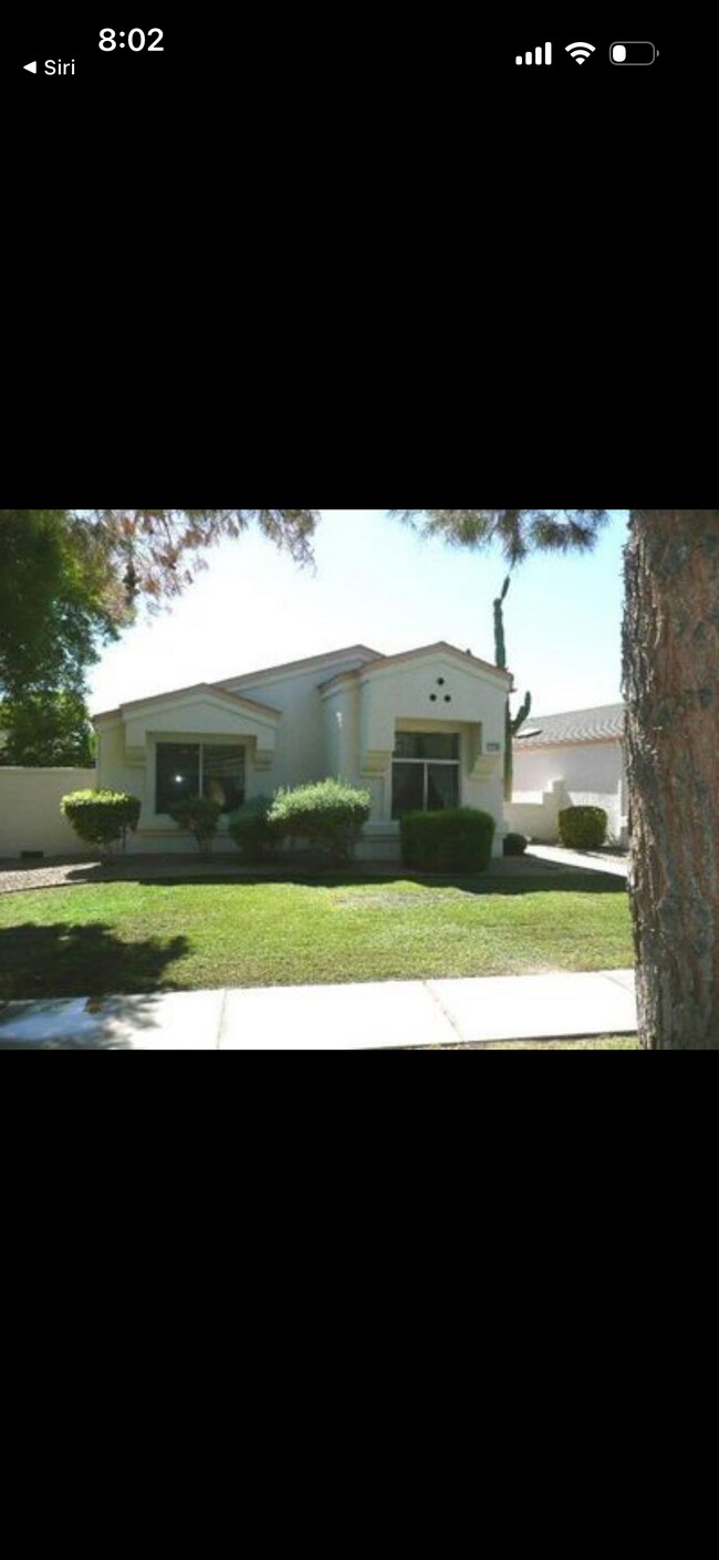 13279 W Countryside Dr photo 2