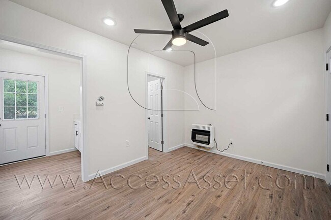 2057 Cam Rainbow Fallbrook, CA 92028 photo 3