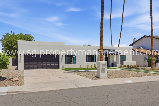 5040 E Columbine Dr Scottsdale, AZ 85254 photo 3