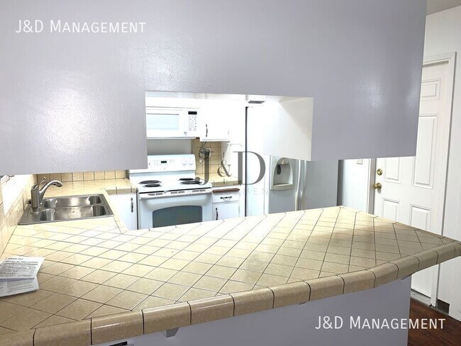 10213 Strathmore Dr Santee, CA 92071 photo 4