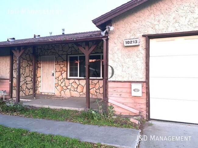 10213 Strathmore Dr Santee, CA 92071 photo 2
