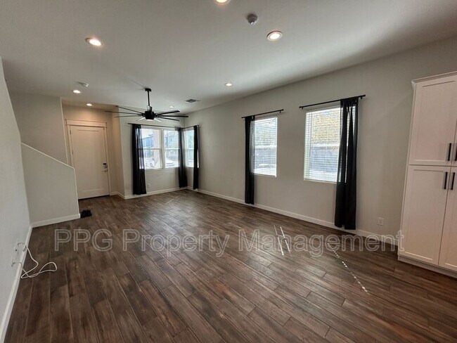 15764 W Polk St Goodyear, AZ 85338 photo 4