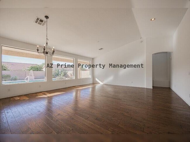 5121 E Wallace Ave Scottsdale, AZ 85254 photo 4
