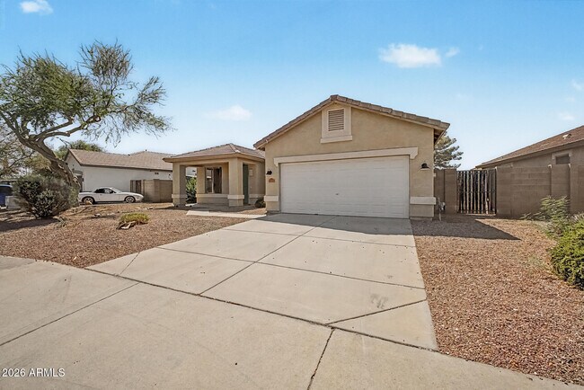 4255 E Cherry Hills Dr photo 3