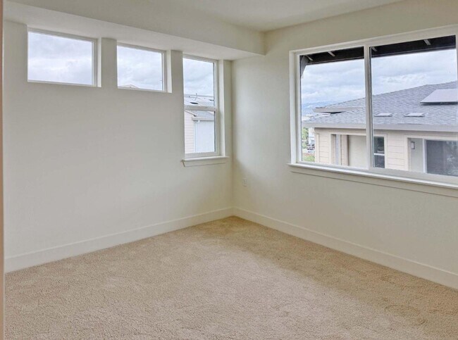 17050 Depot St Morgan Hill, CA 95037 photo 5