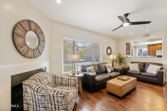 9450 E Becker Ln Scottsdale, AZ 85260 photo 4