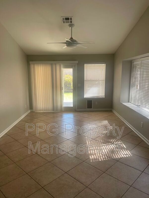 16435 S 43rd St Phoenix, AZ 85048 photo 4