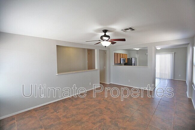 11530 W Larkspur Rd El Mirage, AZ 85335 photo 2