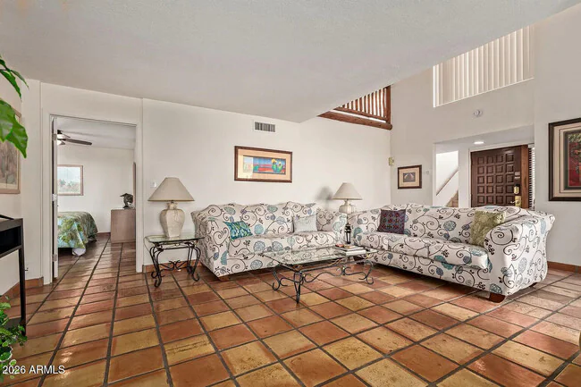 7401 N Scottsdale Rd Paradise Valley, AZ 85253 photo 4