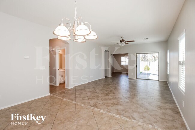 1210 W Vineyard Plains Dr San Tan Valley, AZ 85143 photo 5