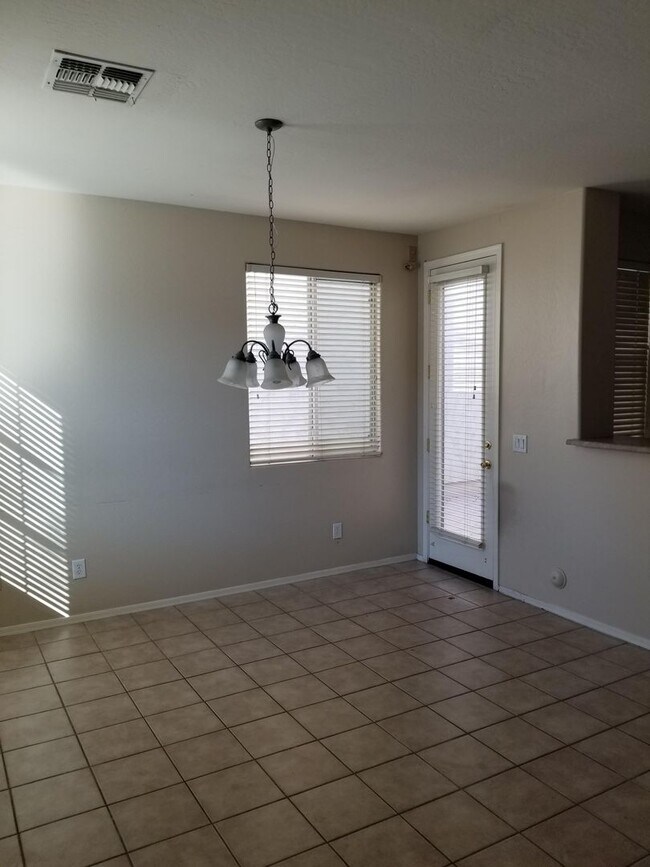 6616 W Adams St Phoenix, AZ 85043 photo 5