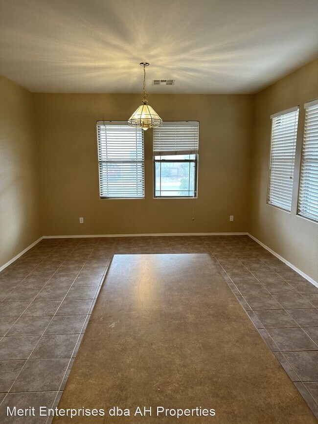 44456 W Eddie Way Maricopa, AZ 85138 photo 3