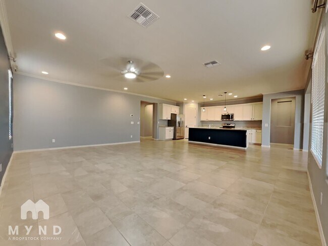 24598 W Concorda Dr Buckeye, AZ 85326 photo 3