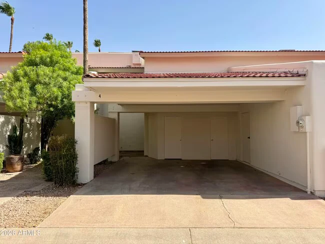 5631 N 79th St Scottsdale, AZ 85250 photo 2