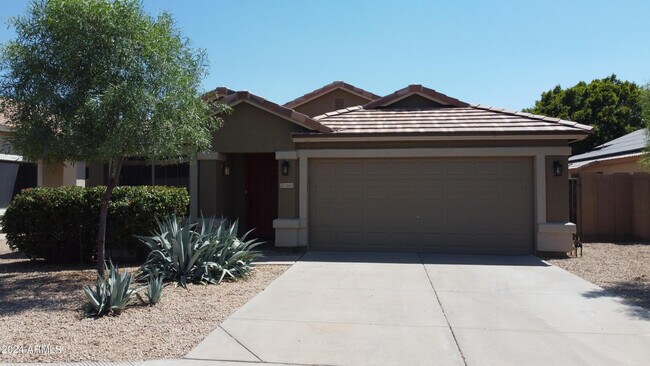 12601 W Fairmount Ave photo 2