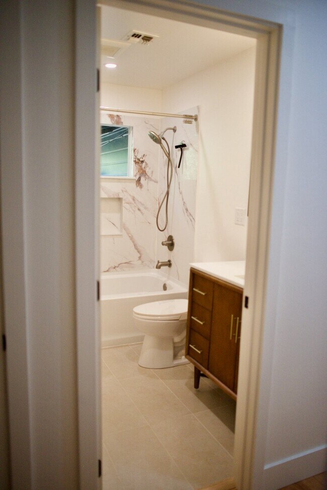 620 Lockwood Dr Vallejo, CA 94591 photo 5