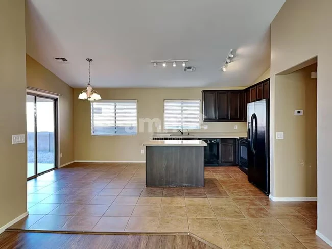 2324 S 238th Ln Buckeye, AZ 85326 photo 5