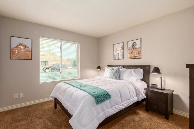 2530 W Obispo Cir Mesa, AZ 85202 photo 4