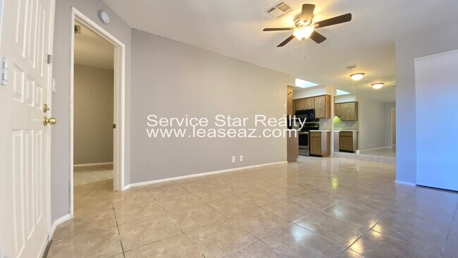 20236 N 3rd Dr Phoenix, AZ 85027 photo 3