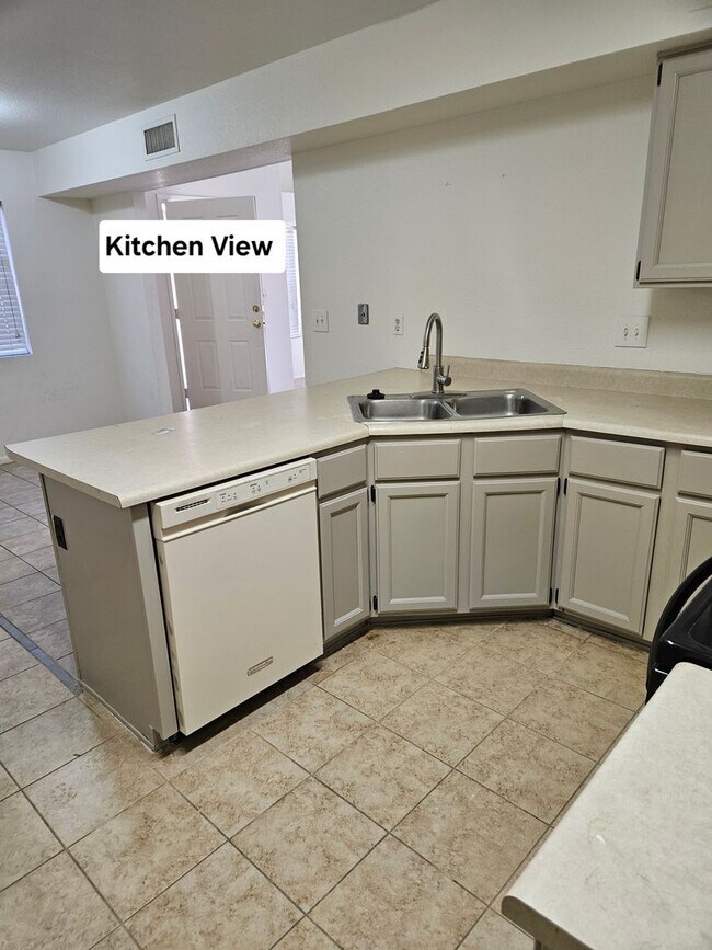 1915 S 39th St Mesa, AZ 85206 photo 3