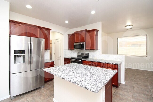 36181 W Olivo St Maricopa, AZ 85138 photo 5