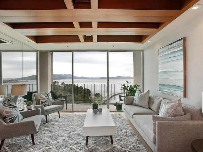 1050 North Point St San Francisco, CA 94109 photo 5