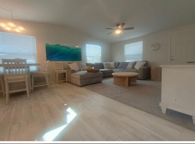 9337-9339 Montemar Dr Spring Valley, CA 91977 photo 2