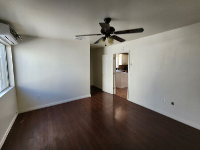 707 E Roma Ave Phoenix, AZ 85014 photo 3