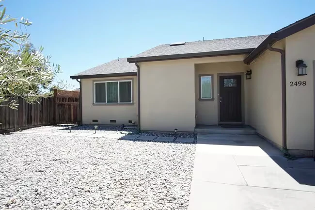 2498 Amaryl Dr San Jose, CA 95132 photo 2