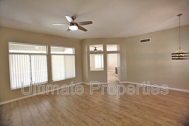 14210 W Vía Tercero Sun City West, AZ 85375 photo 4