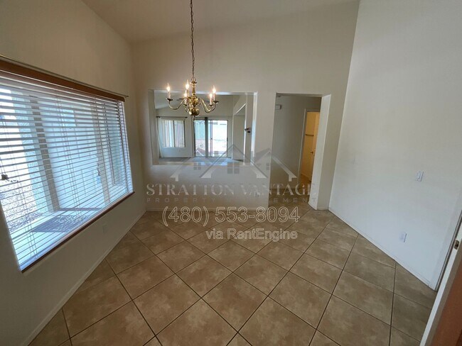 15962 W Acapulco Ln Surprise, AZ 85379 photo 5