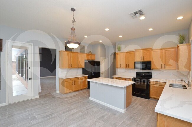4157 E Del Rio St Gilbert, AZ 85295 photo 3