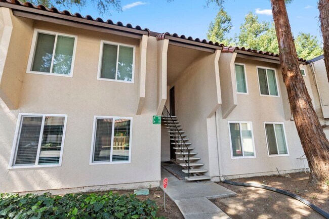 975 Murrieta Blvd Livermore, CA 94550 photo 2