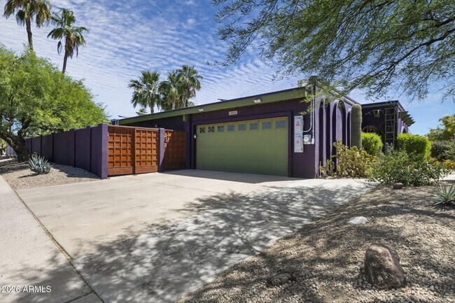 4002 E Alan Ln Phoenix, AZ 85028 photo 4