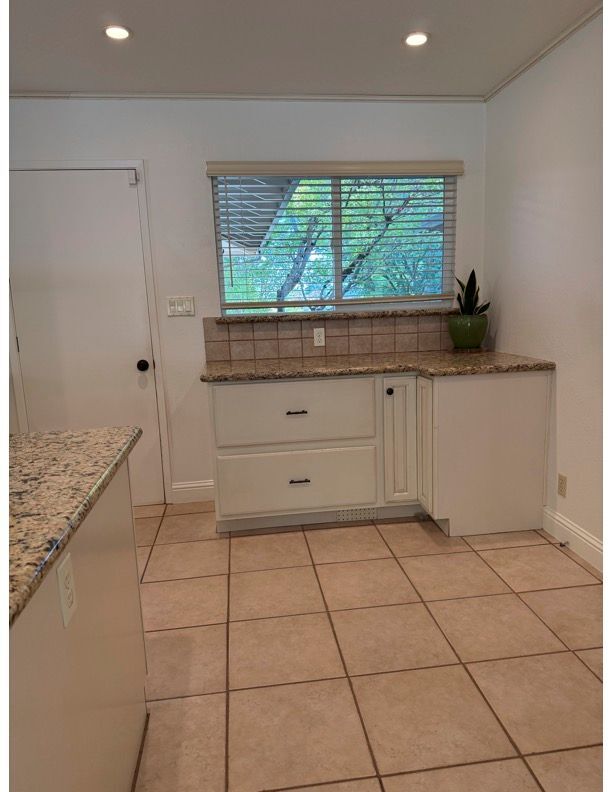 5753 Reynaud Ct Santa Rosa, CA 95409 photo 3