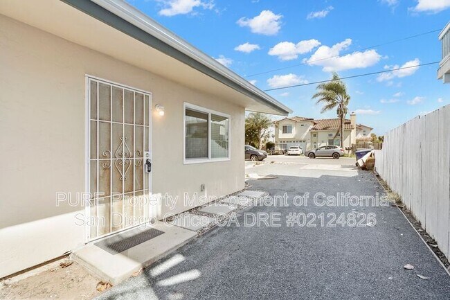 528 7th St Imperial Beach, CA 91932