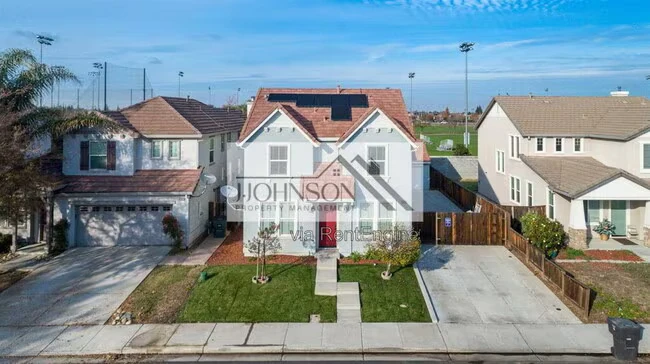2673 Merchant Dr Tracy, CA 95377 photo 2