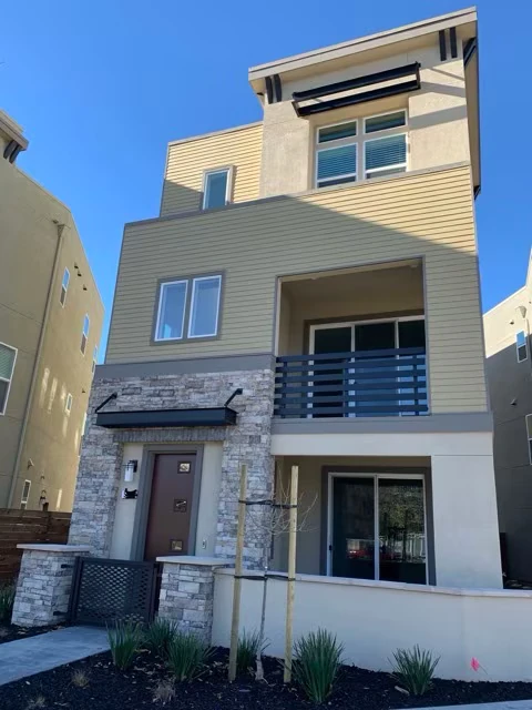 5776 Sterling St Dublin, CA 94568 photo 2
