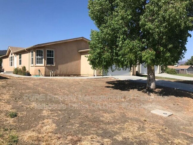 24959 3rd Ave Murrieta, CA 92562 photo 2
