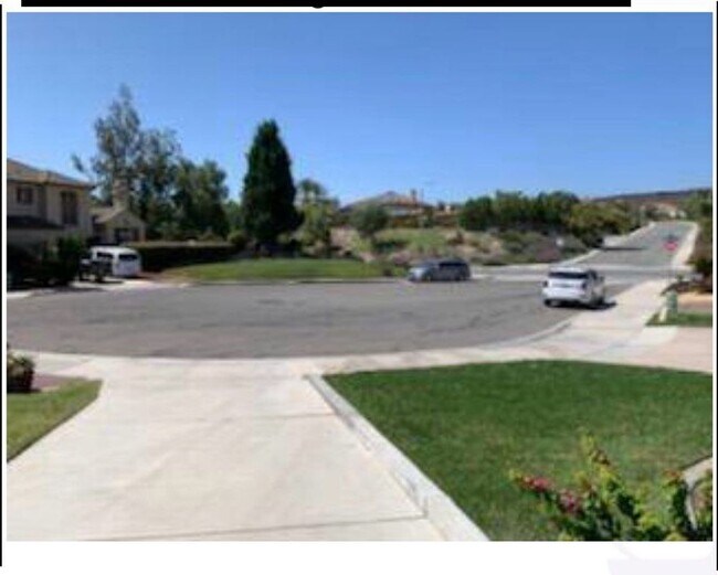 2950 Morning Creek Ct photo 4