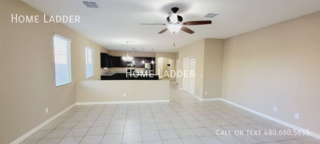 13526 W Desert Moon Way Peoria, AZ 85383 photo 5