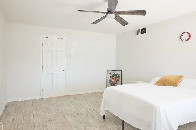 1630 E 12th St Tempe, AZ 85281 photo 2
