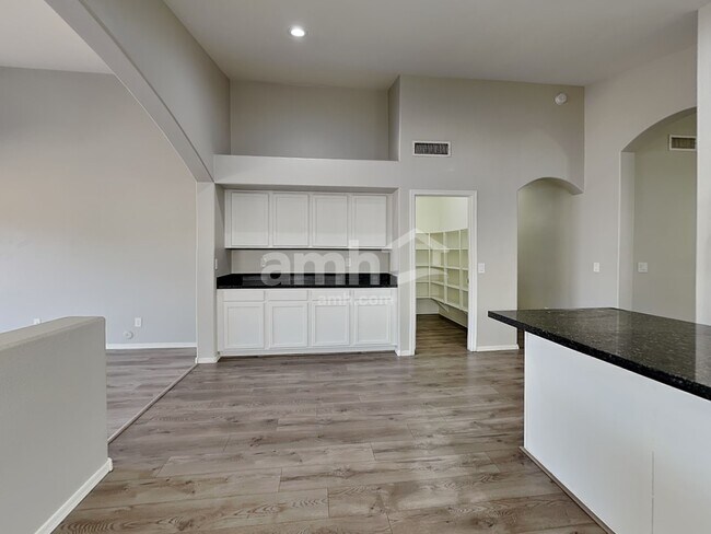 9665 E Olla Ave Mesa, AZ 85212 photo 4