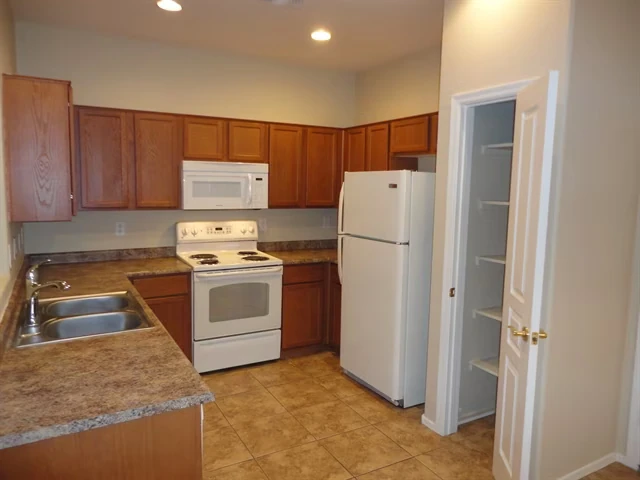 1728 E Elgin St Gilbert, AZ 85295 photo 3
