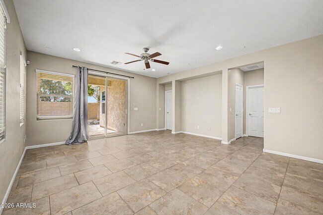 25818 N 122nd Ln Peoria, AZ 85383 photo 3
