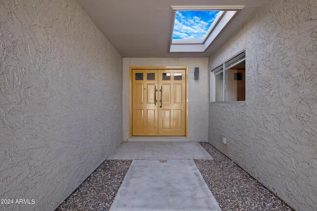 2514 N 60th Pl Scottsdale, AZ 85257 photo 3