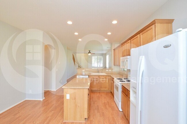 4178 E Trigger Way Gilbert, AZ 85297 photo 5