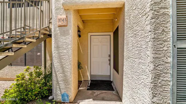 9990 N Scottsdale Rd Paradise Valley, AZ 85253 photo 3